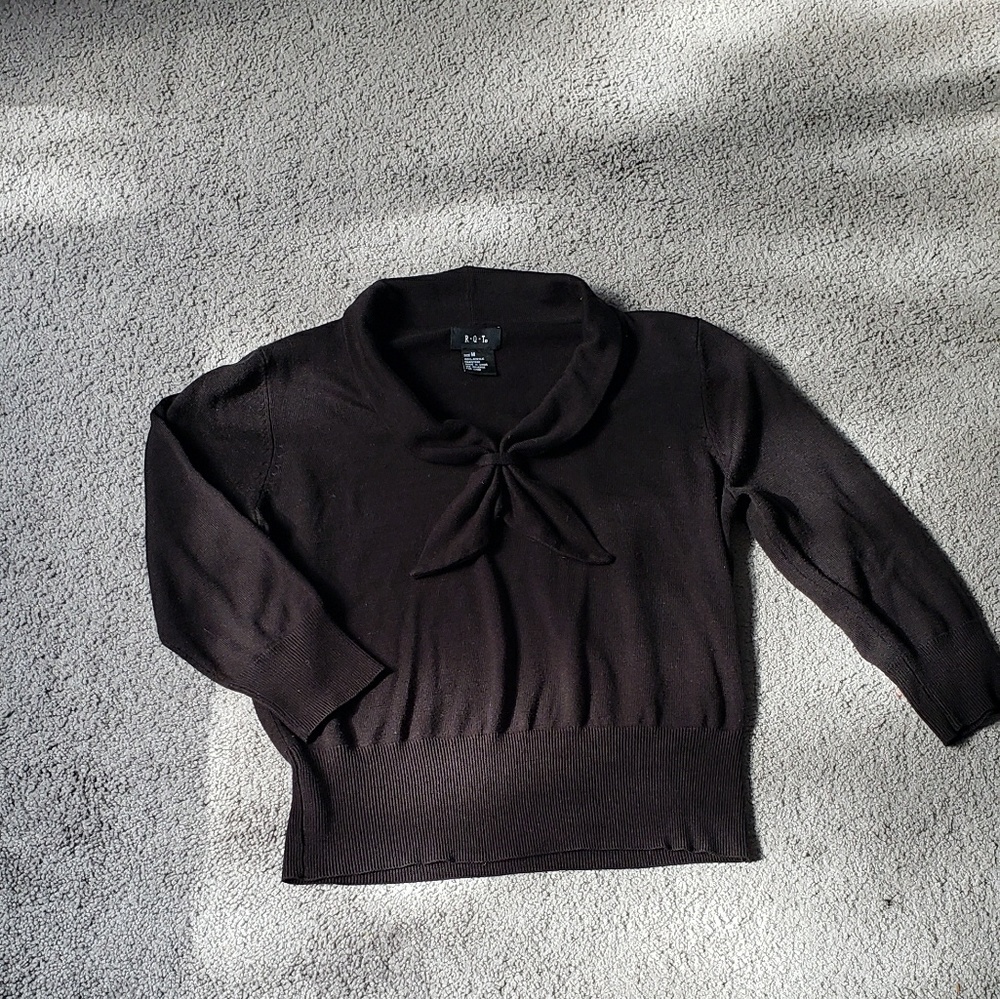 Black sweater top